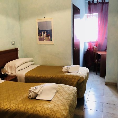 Hotel Casarola - Trigoria Castel di Decima Eksteriør billede