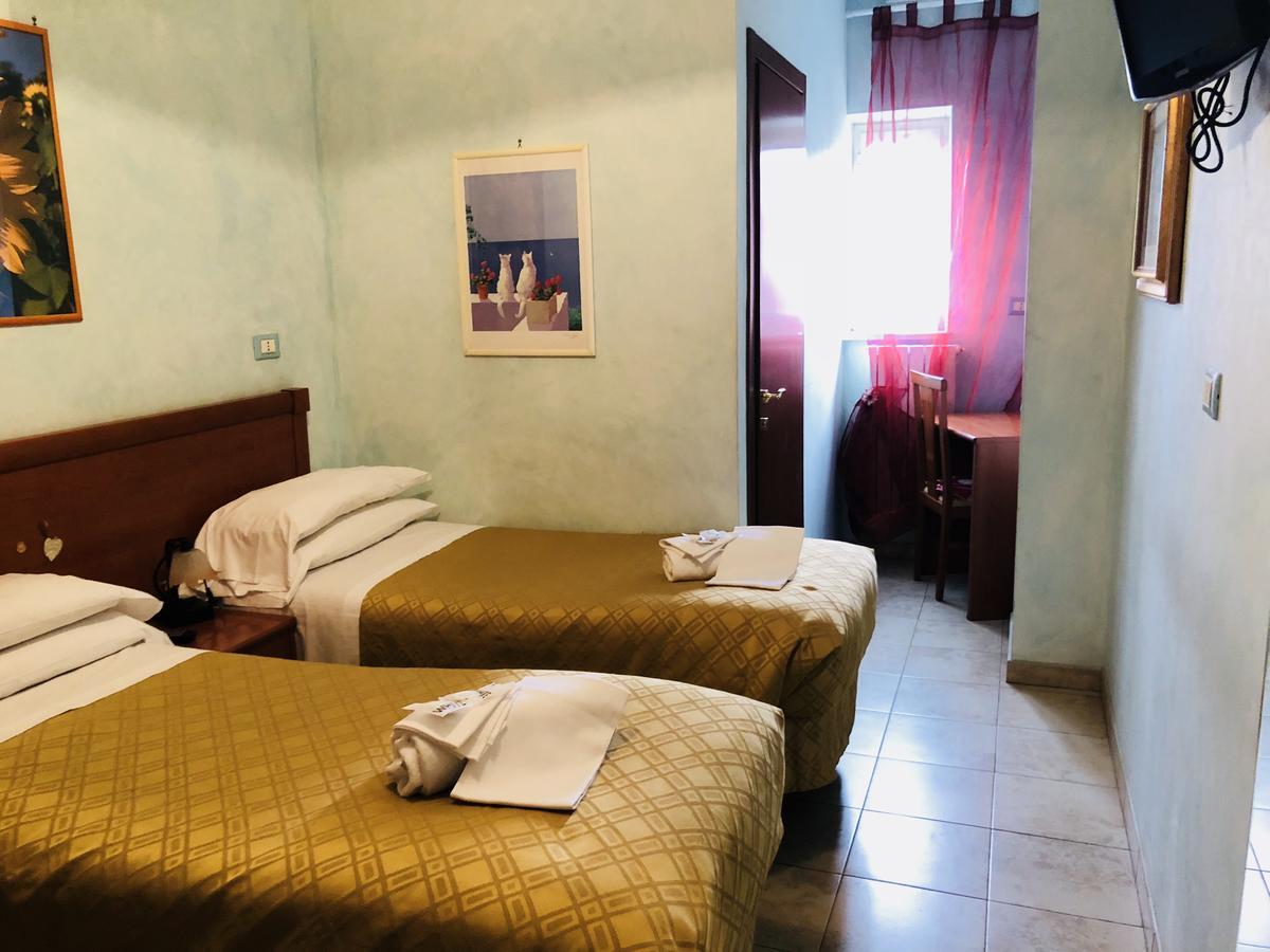 Hotel Casarola - Trigoria Castel di Decima Eksteriør billede